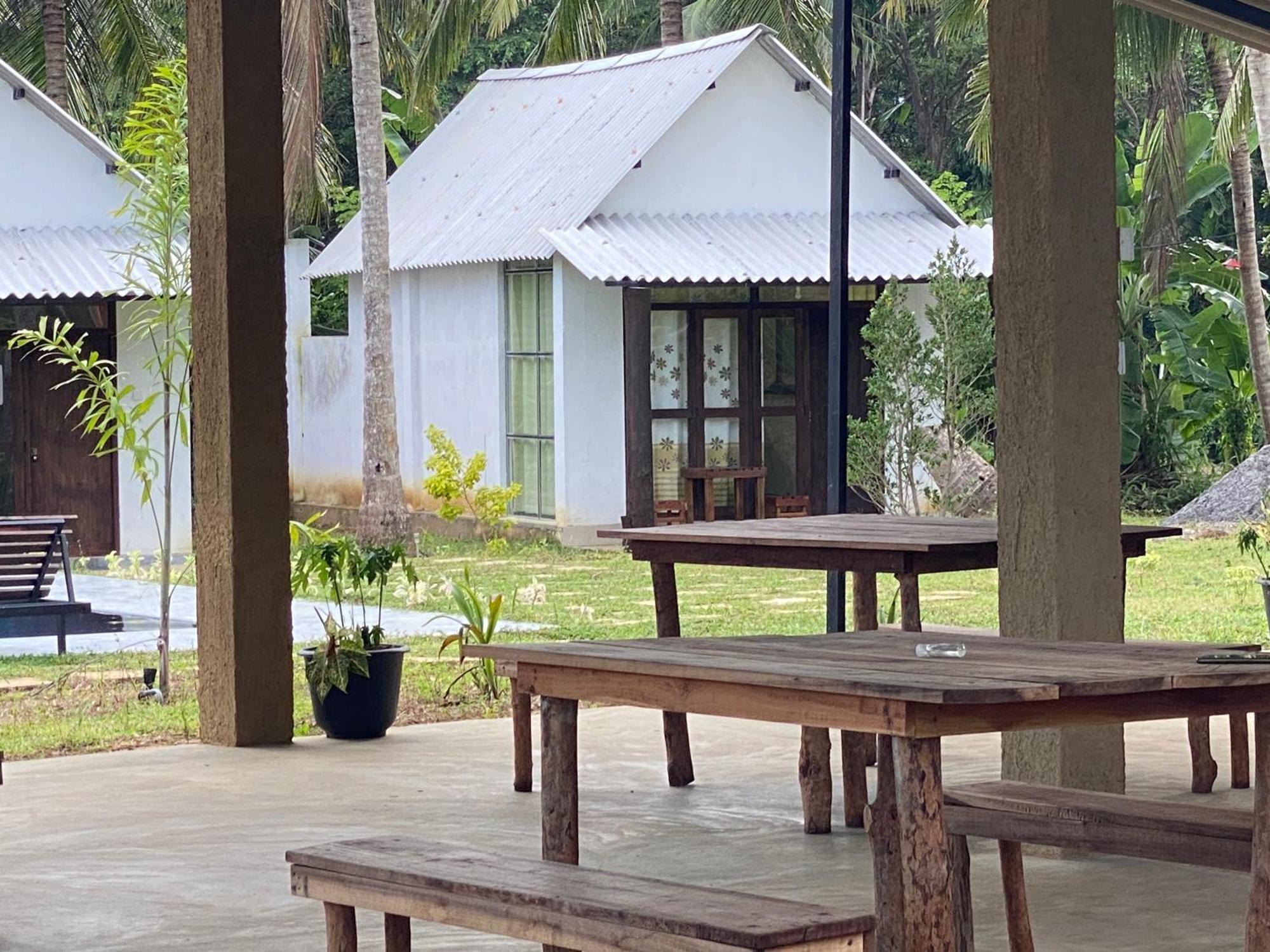 Paramount Safari Cottage Udawalawe Exterior foto