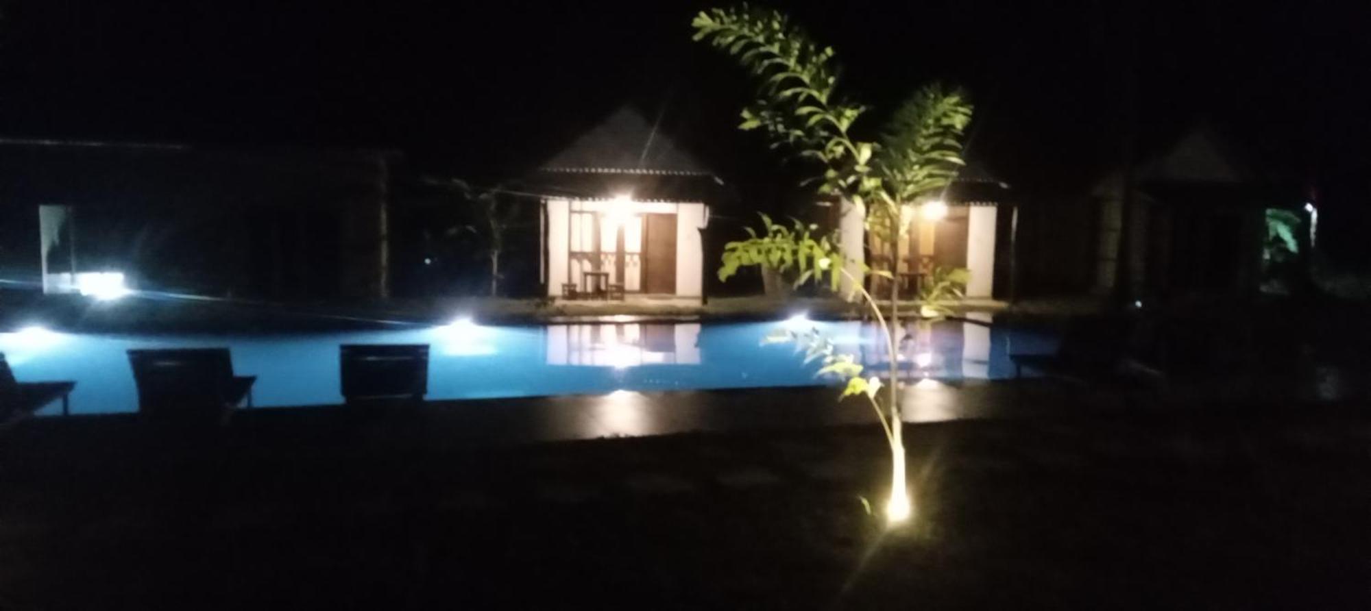 Paramount Safari Cottage Udawalawe Exterior foto